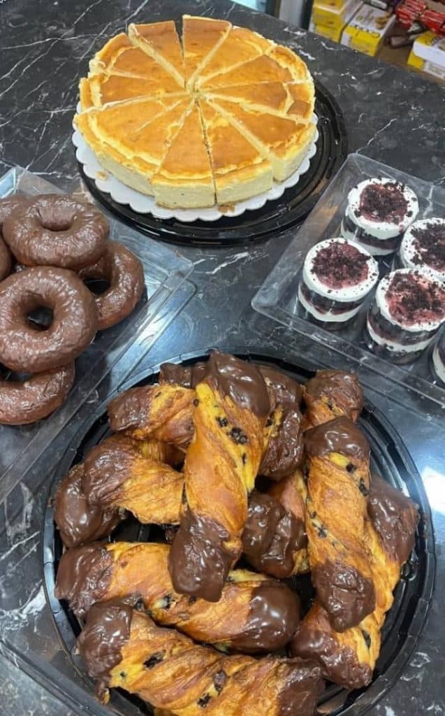 کافه ورس در بزرگمهر قائن