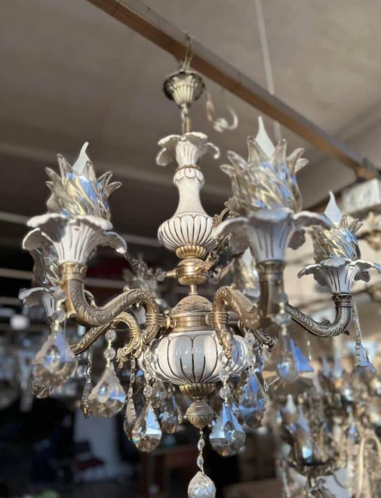 تعمیرات لوستر امین در شهرک صنعتی مدنی تبریز