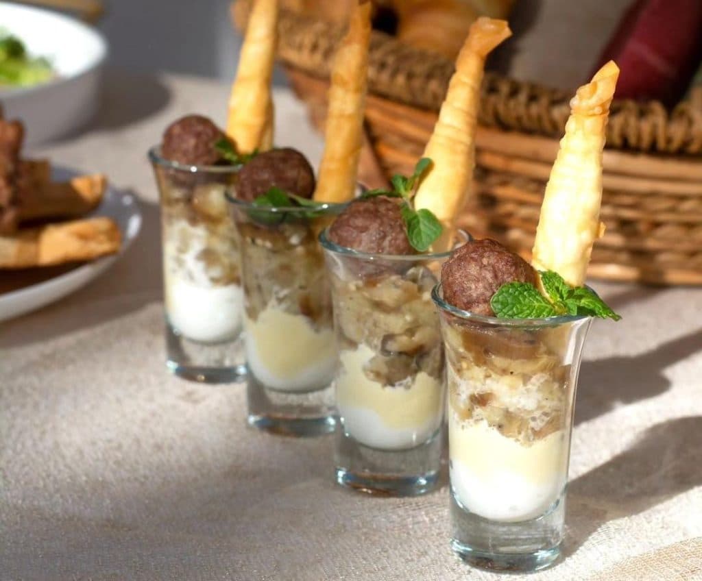 آموزشگاه فنی و حرفه ای پاشا در مشهد