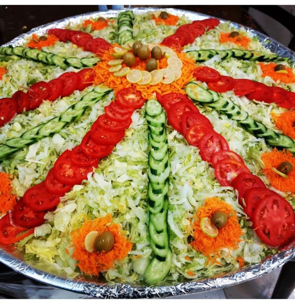 تهیه غذای زرین مهر در اصفهان