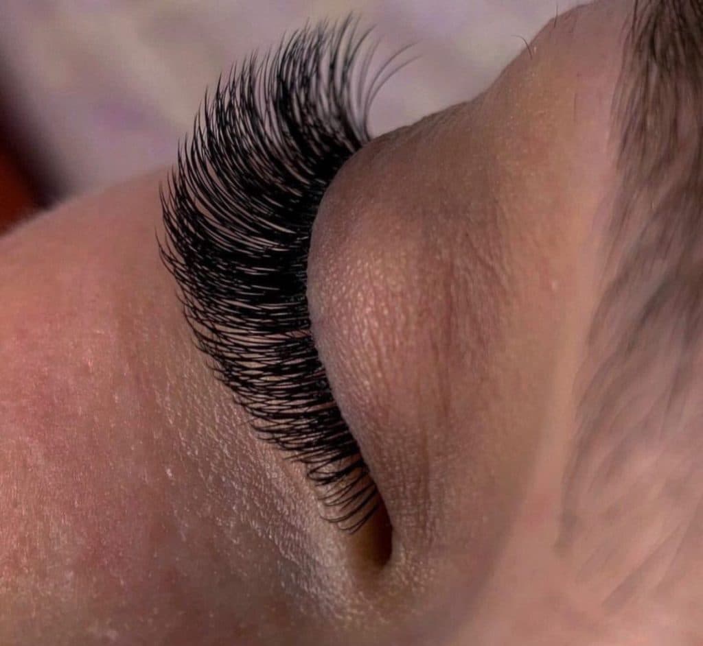 سالن زیبایی شاین در فاز 2 پردیس