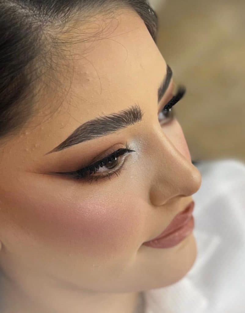 آموزش و خدمات زیبایی تخصصی vip عروس مریم احمدیان در بناب