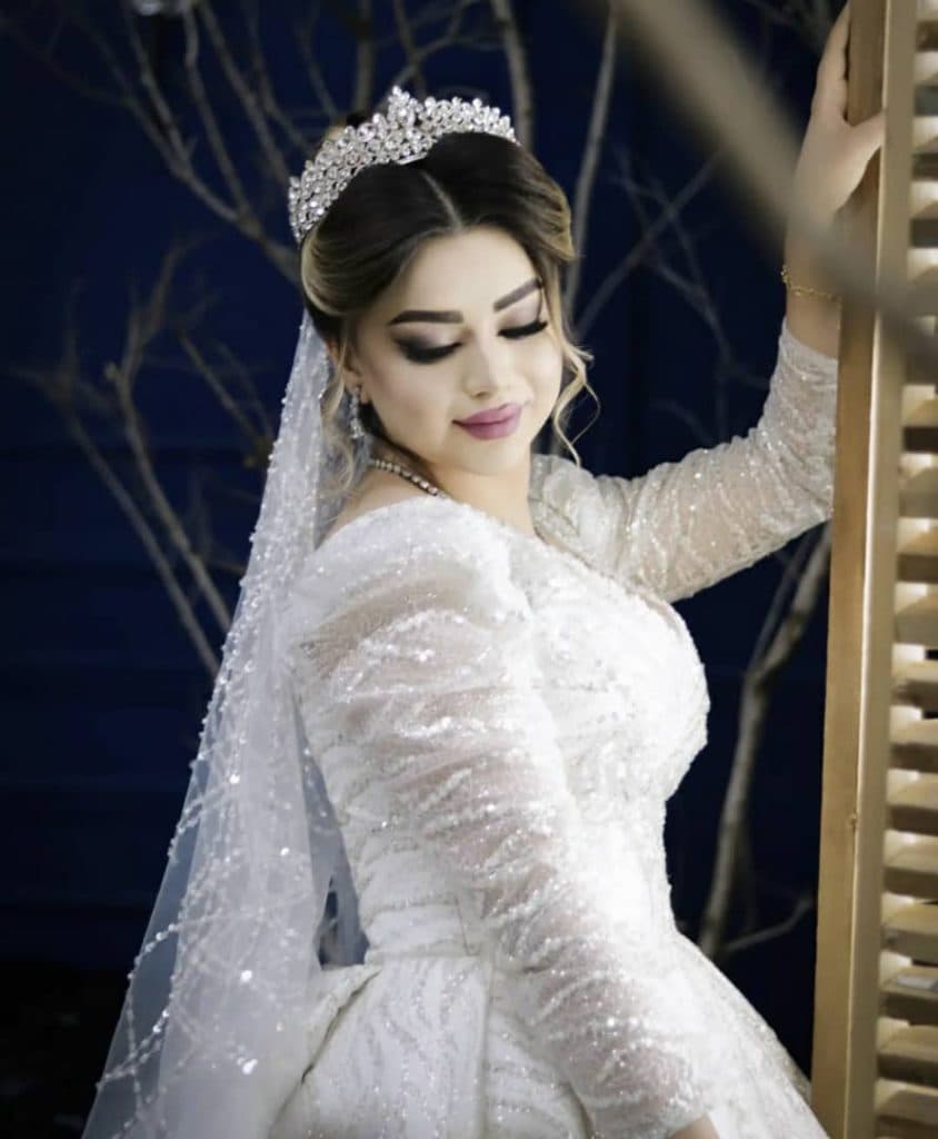 مزون عروس شادان در امیدیه