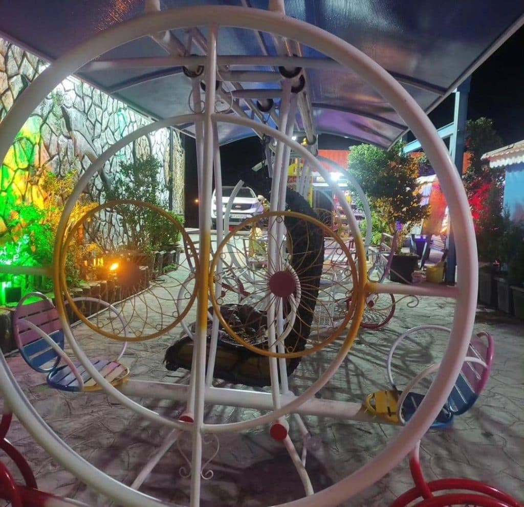 کافه رستوران سنتی شب های آرام در بیرجند