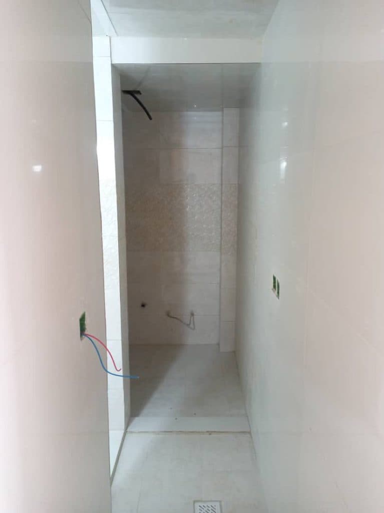 نصب کاشی و سرامیک یادیار در بوکان