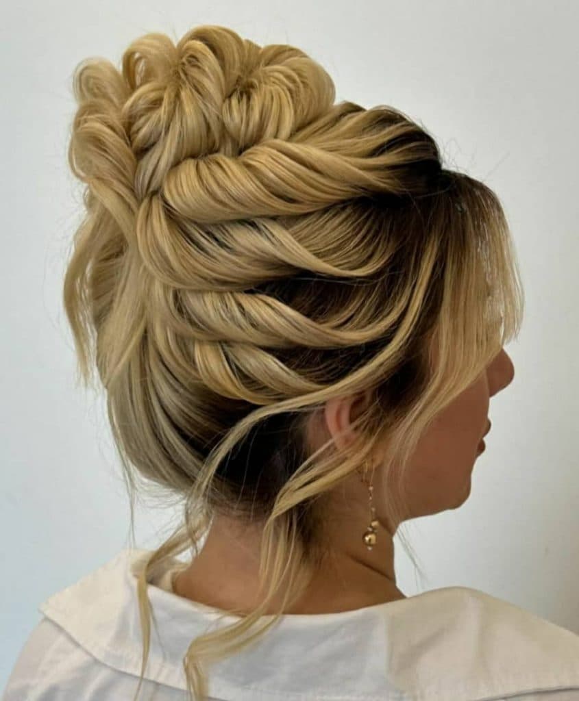 سالن زیبایی مینا کریمی در تهران