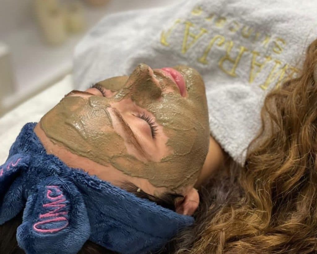 سالن زیبایی شاین در فاز 2 پردیس