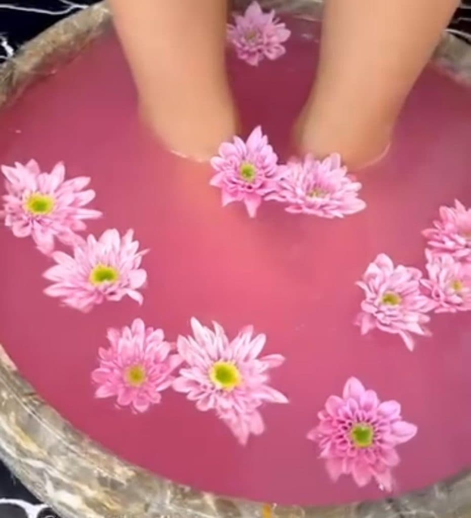 مرکز تخصصی زیبایی vip نیلوفر قربانی در لنگرود