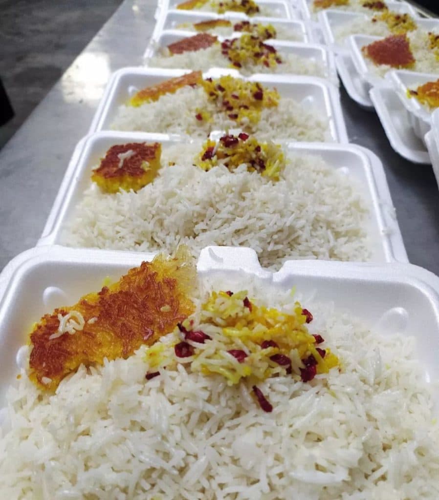 آشپزخانه صنعتی خیریه ریحانه الرسول در چناران