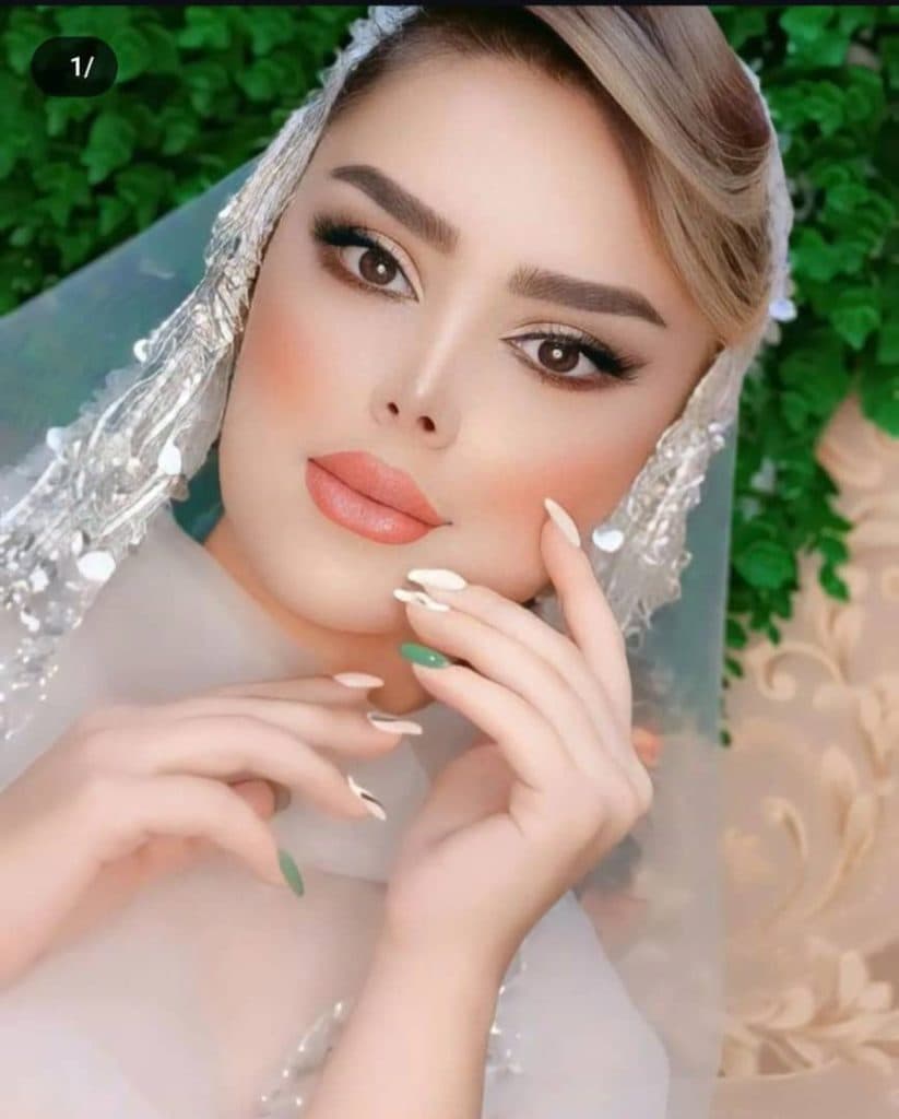 آموزش و خدمات تخصصی cip میکاپ عروس گل مریم در میاندوآب