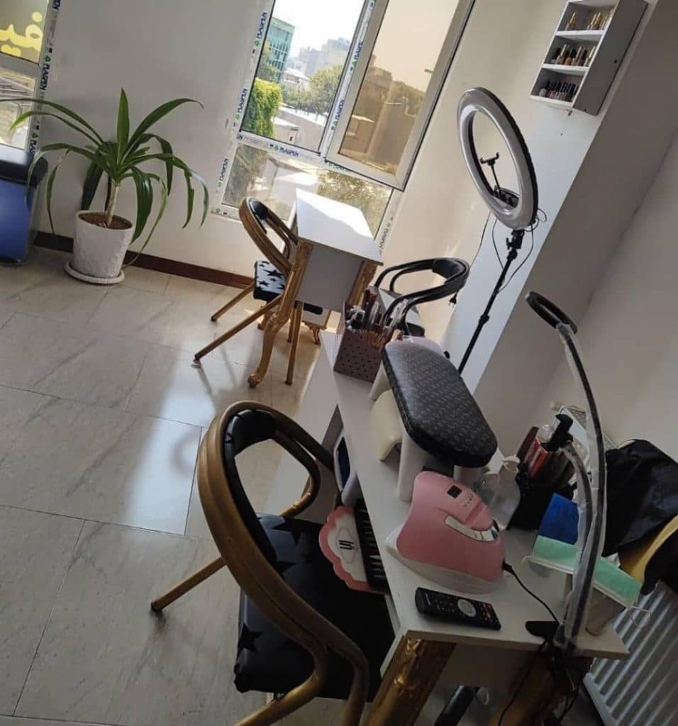 سالن تخصصی زیبایی نضیفی در مهرشهر کرج