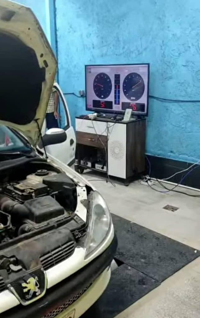 تقویت خودرو داینو در رفسنجان