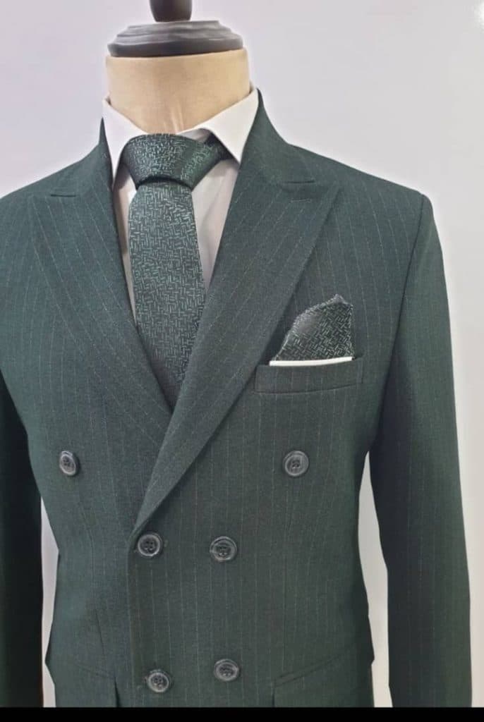 فروشگاه کت و شلوار و پیراهن رضایی در زنجان