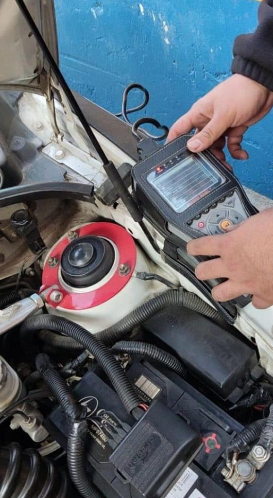 تقویت خودرو داینو در رفسنجان