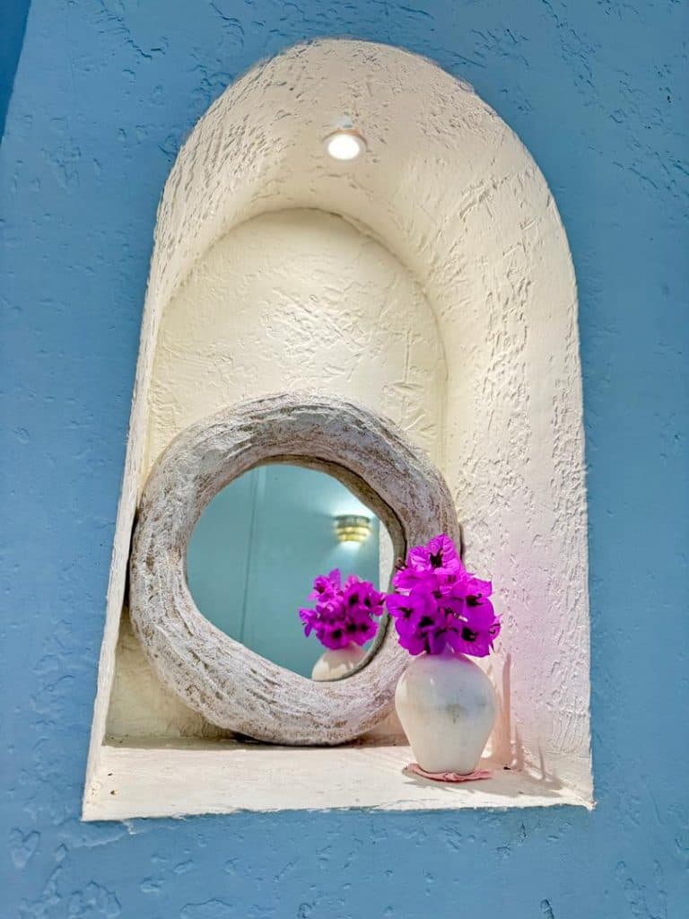 کافه رستوران لالالا LALALA در سرخرود