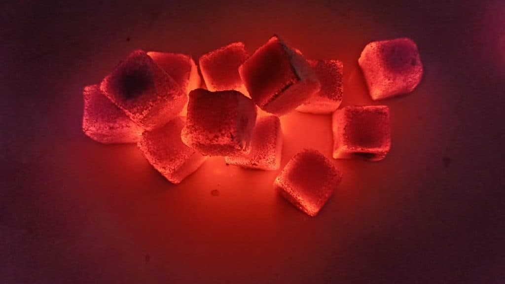 تولید زغال فشرده دنا در شهرکرد