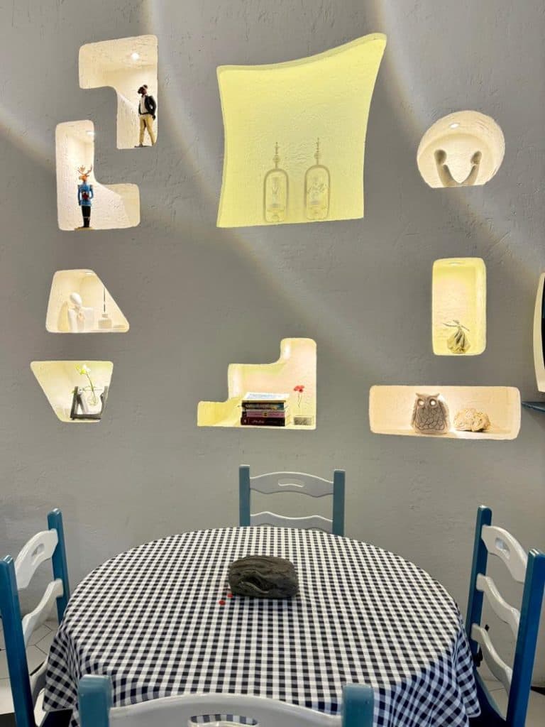 کافه رستوران لالالا LALALA در سرخرود