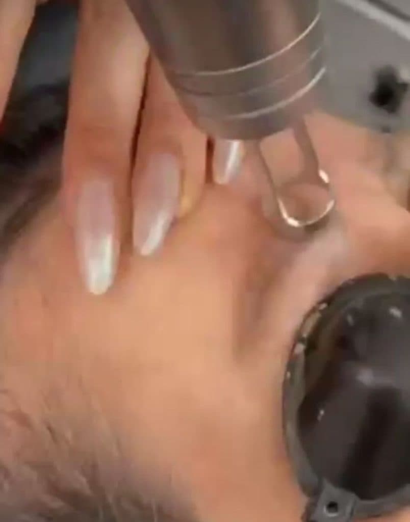 کلینیک زیبایی اوتانا در بلوار فرحزادی تهران