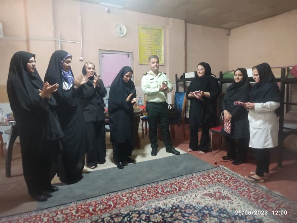 کمپ ترک اعتیاد vip بانوان آوای ققنوس در پاکدشت