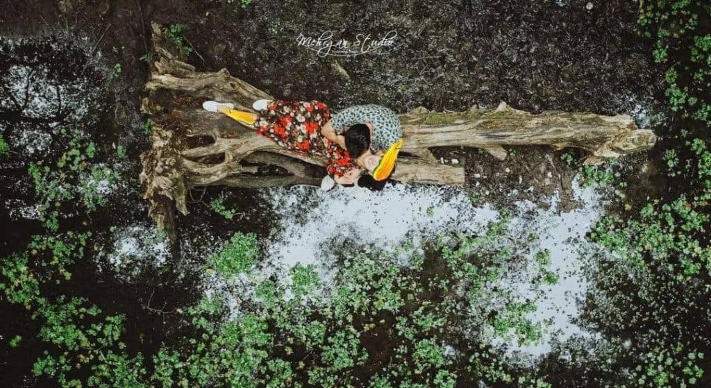 استودیو عکاسی و فیلمبرداری مهرگان در بیرجند