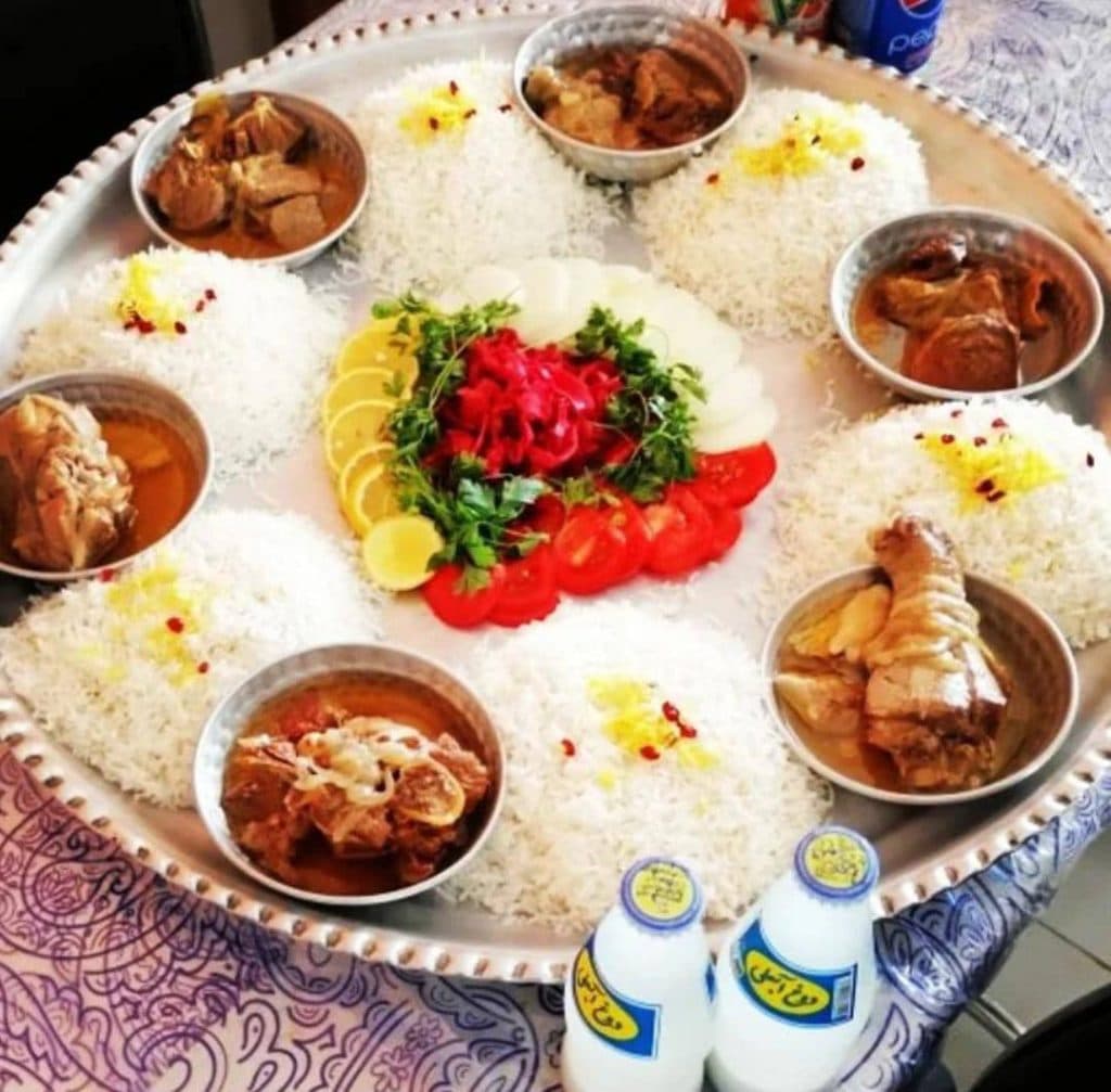 رستوران سیمرغ در نیشابور