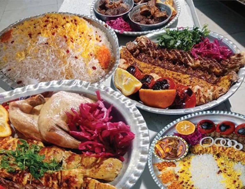 رستوران سیمرغ در نیشابور