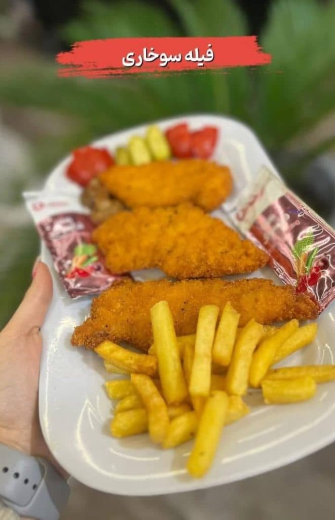 کافه رستوران هیوا در خمام