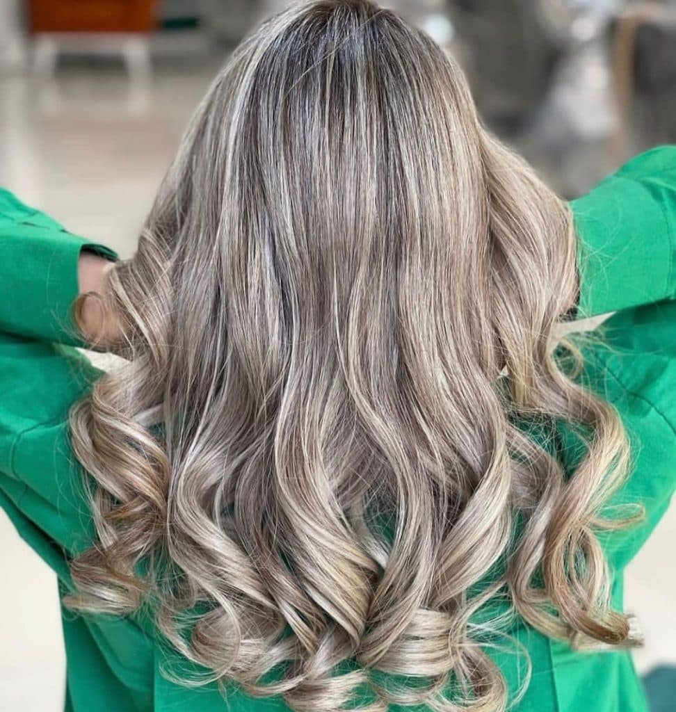 آموزشگاه فنی حرفه ای مراقبت زیبایی نیلا در زاهدان