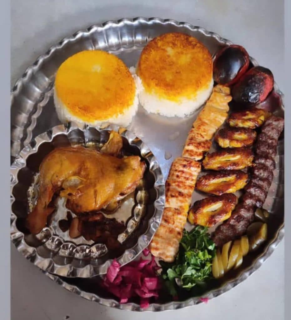 کافه رستوران سنتی قدیم ندیما در نیشابور