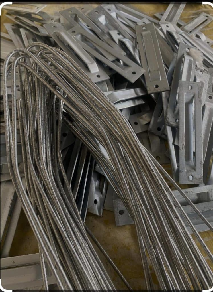 گیره و قلاب عبادیان در آهن مکان تهران