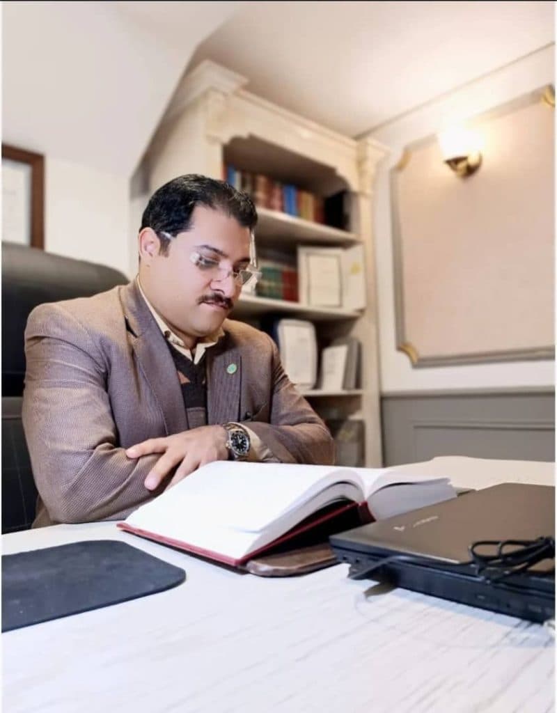 وکیل پایه یک دادگستری قبدیان در مشهد