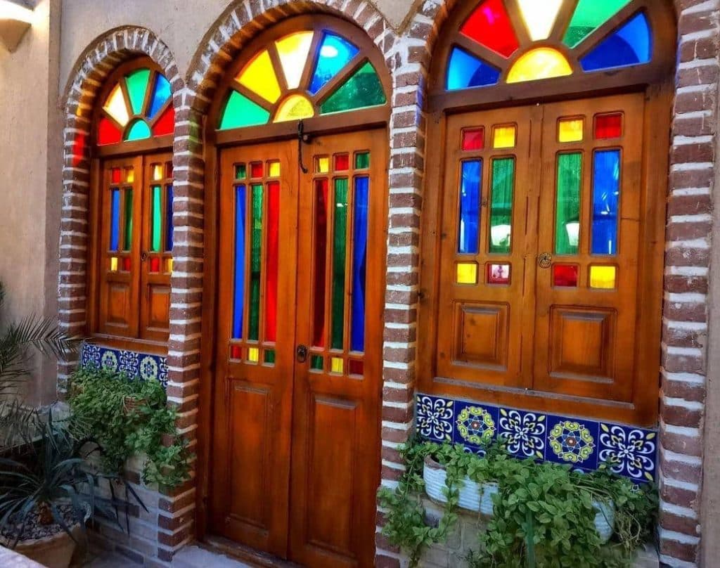 اقامتگاه بومگردی پایو در خور و بیابانک