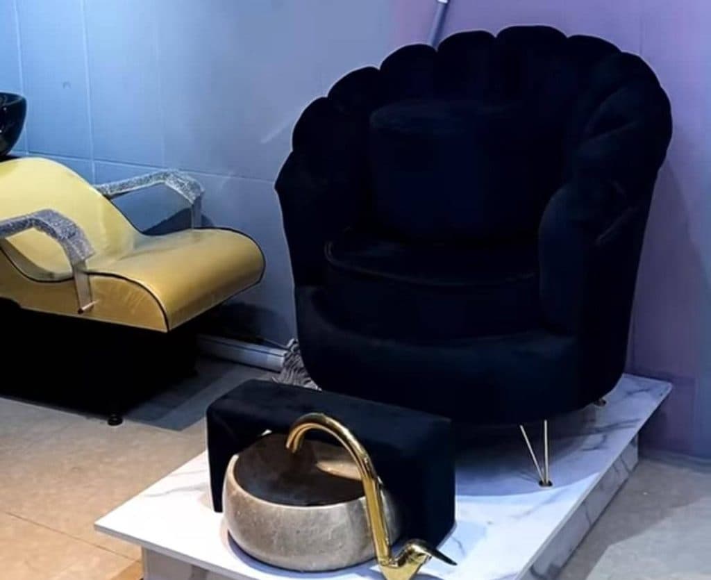 سالن زیبایی vip سیمین رخ در شهرک نور بندرعباس