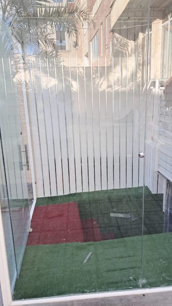 اجرای کاغذ دیواری پارسی در بیرجند