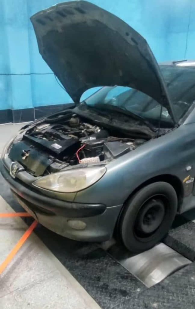 تقویت خودرو داینو در رفسنجان