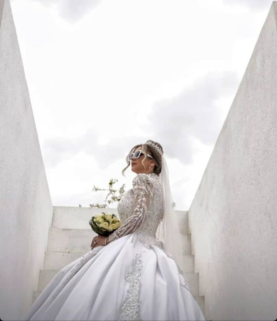 آتلیه تخصصی عروس و داماد آزاده در اصفهان