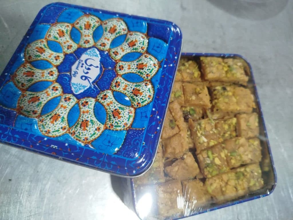 سوهان پزی حسین پور در شهر قدس