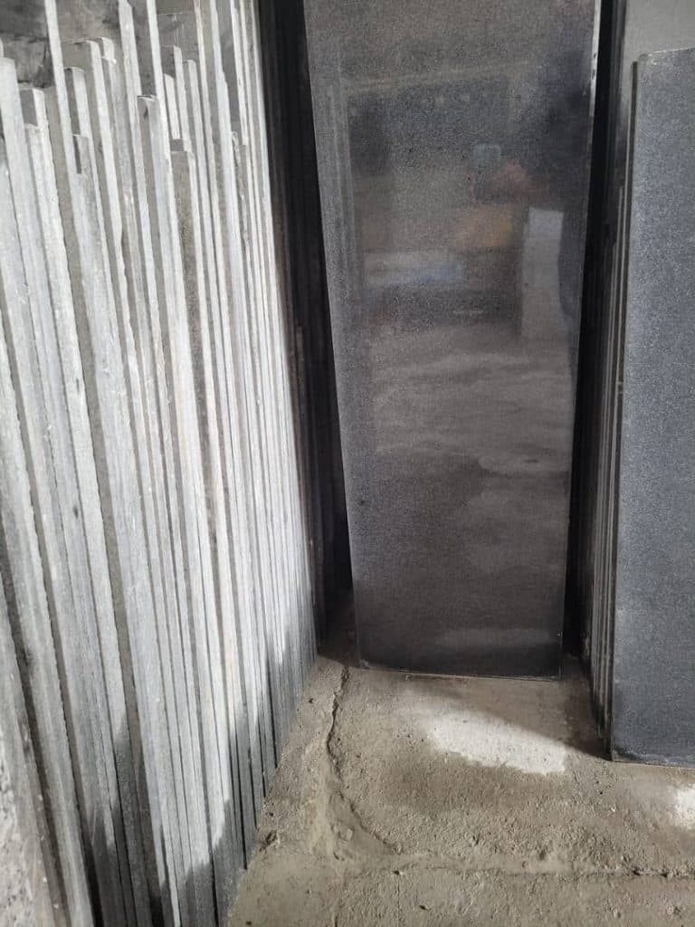 کارخانه تولید گرانیت اباصالح در منطقه یک تهران