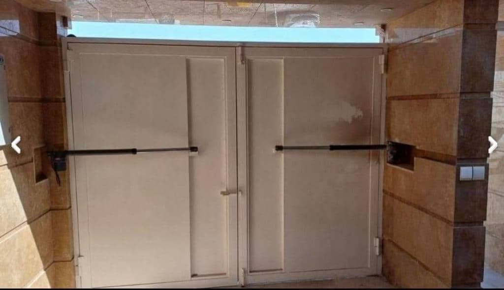 فروش خدمات کرکره برقی و جک پارکینگی کنترل ایمن در کاشان