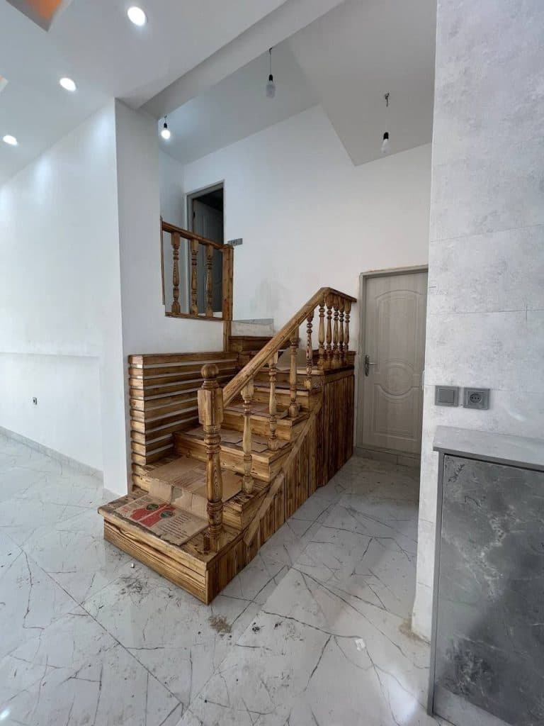 مشاورین املاک عمارت چاف و چمخاله در لنگرود