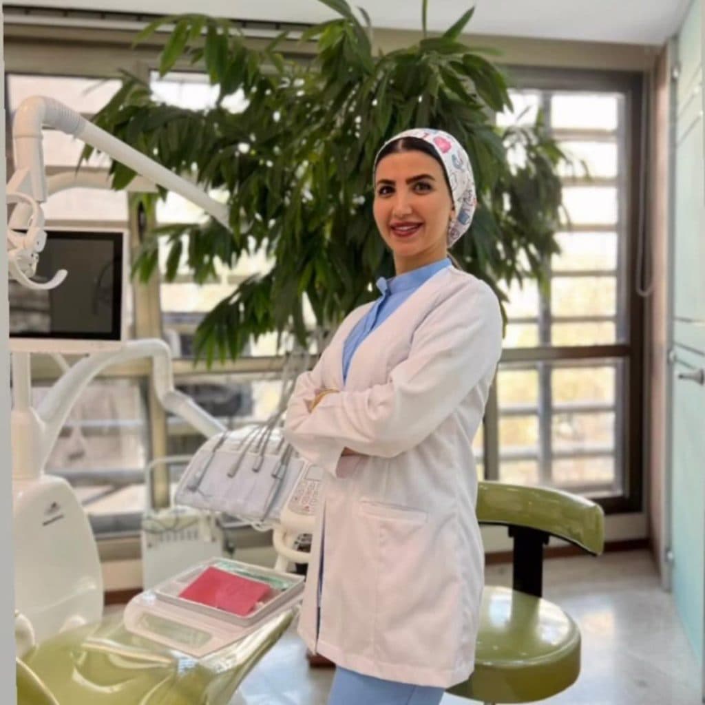 مطب دندانپزشکی دکتر کرسوی در نیاوران تهران