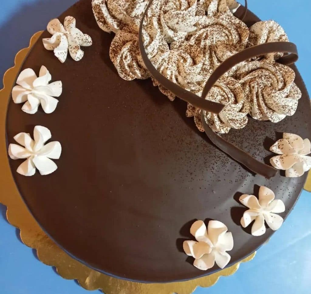 قنادی گلستان در کیاسر