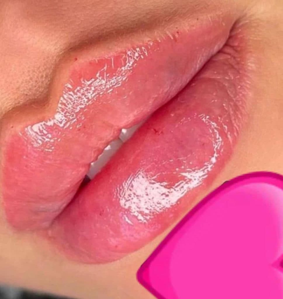 کلینیک لیزر ماه آرا در مهرشهر کرج