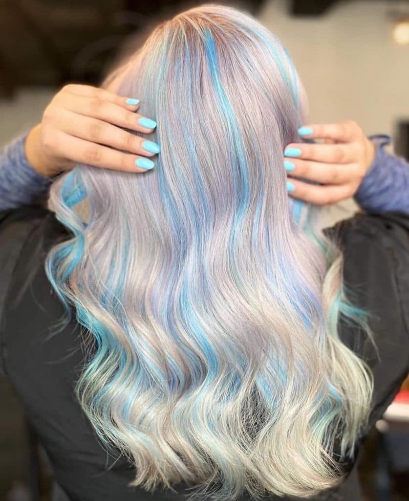 سالن زیبایی فائزه شاهوردی در مطهری بوشهر