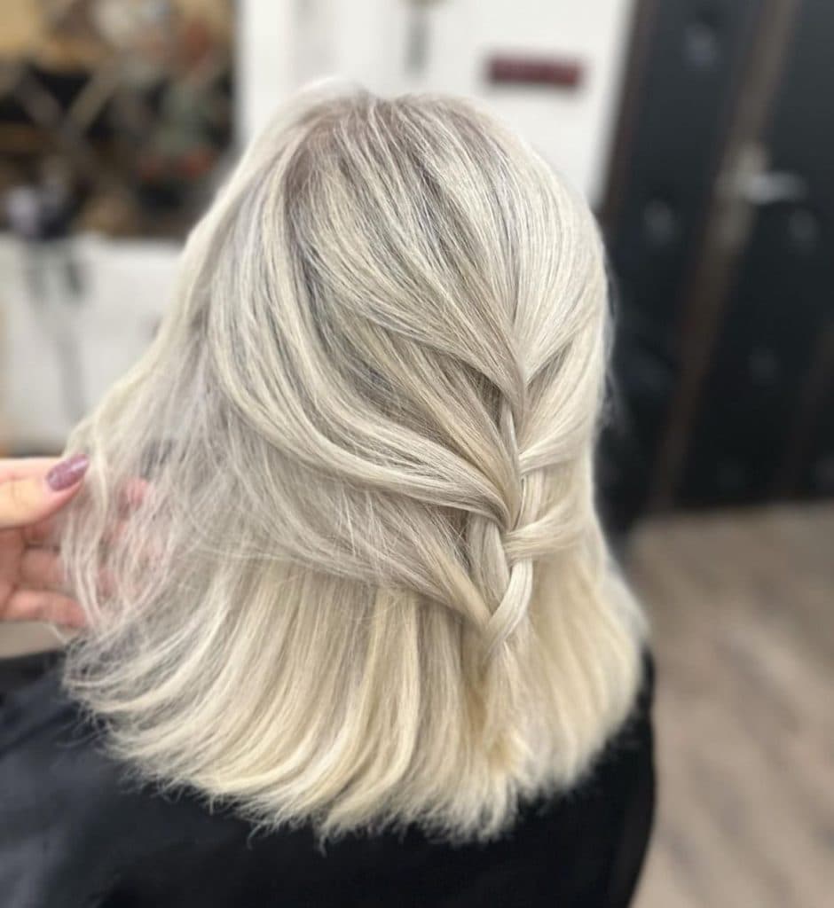 سالن زیبایی ویدا عباسی در بلوار معلم رشت