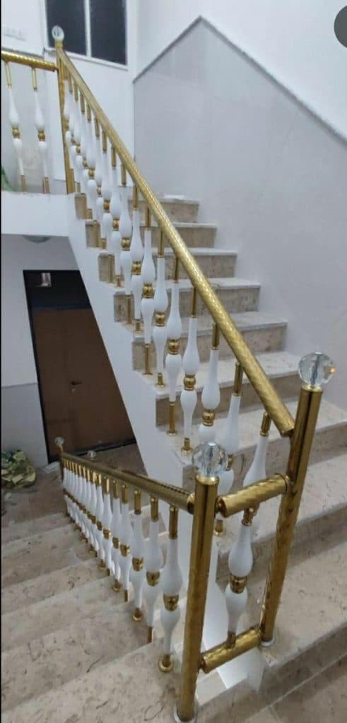 نصب نرده استیل رضایی در کبودرآهنگ