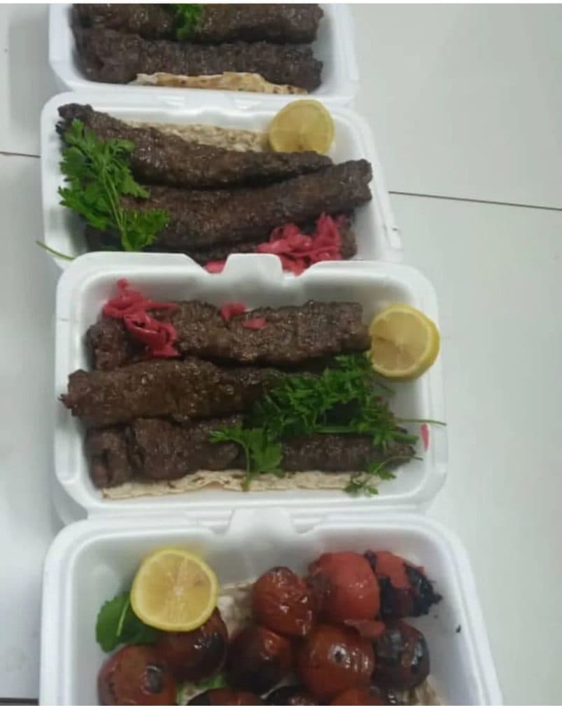 سفره خانه خاطره سرا در وسطی کلا قائم شهر