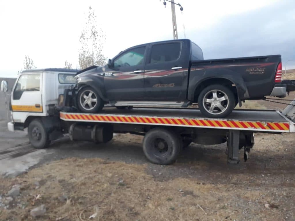 خودروبر شبانه روزی عظیم زاده در هشترود