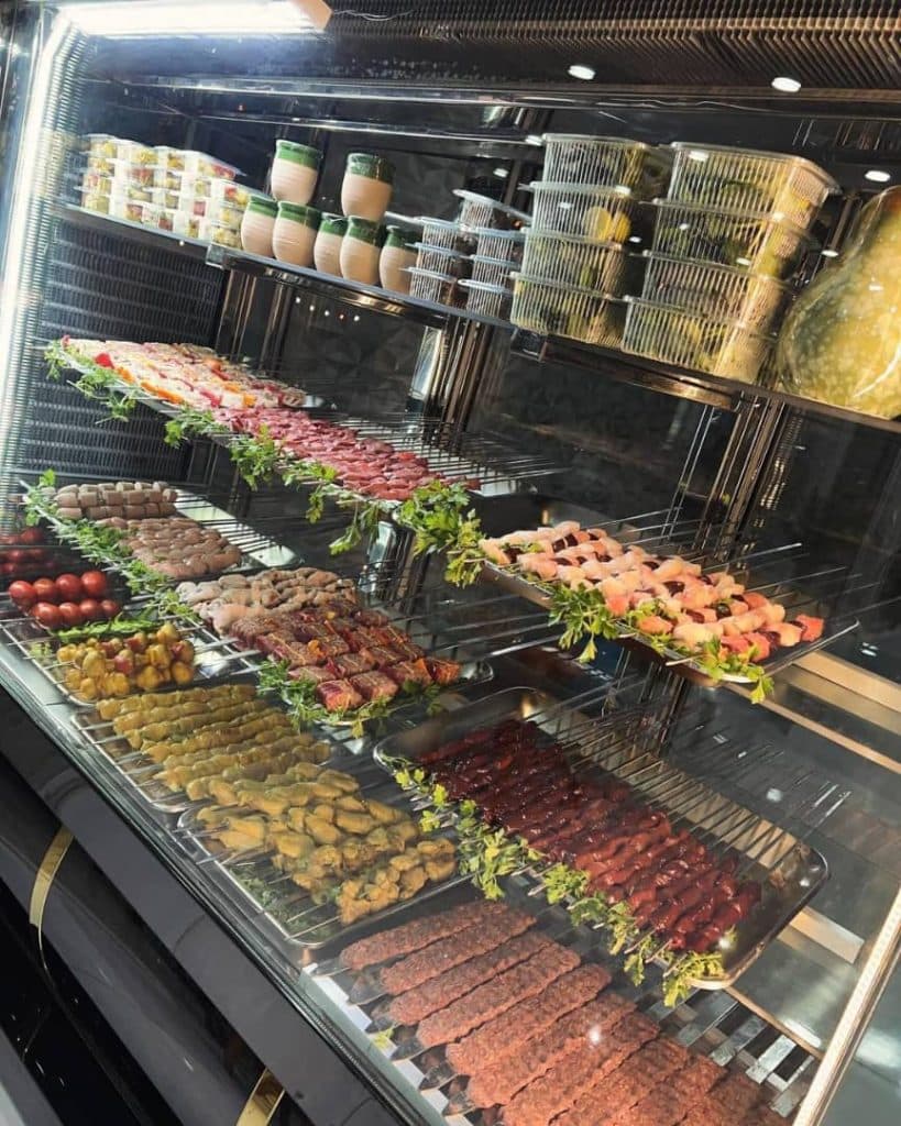 کباب سرای ارسلان در فردیس