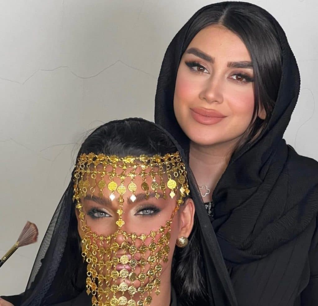 فروش فیلم آموزشی آنلاین تخصصی پر تکنیک میکاپ عروس شهلا بابایی در آمل